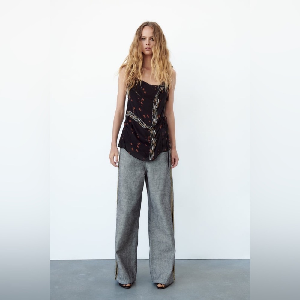 Zara Embroidered Camisole Size M NWT - Picture 2 of 9